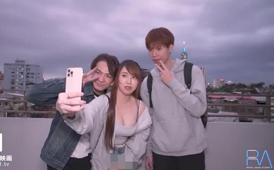 皇家華人之不良女孩近親相奸 皇家華人之不良女孩近親相奸