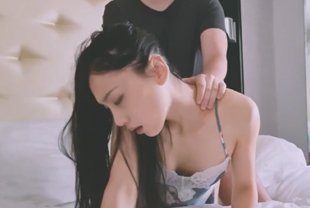 国外留学生《刘玥》极品女友的叫醒服务! 国外留学生《刘玥》极品女友的叫醒服务!