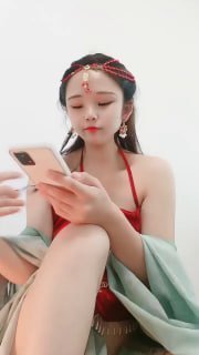 复古汉服极品哺乳期反差人妻_挤奶给B当早餐喝_假屌 (1) 复古汉服极品哺乳期反差人妻_挤奶给B当早餐喝_假屌 (1)