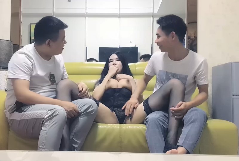 3P尤物激情无限,两小时进门到离开完整版! 3P尤物激情无限,两小时进门到离开完整版!