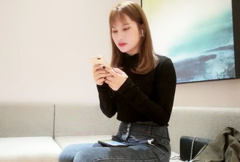 清新女神 蜂腰翘臀白嫩美肤 床上激情连连! 清新女神 蜂腰翘臀白嫩美肤 床上激情连连!