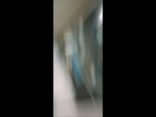 商场尾随几个时尚美女进女厕偷拍重量级胖哥在外面望风 商场尾随几个时尚美女进女厕偷拍重量级胖哥在外面望风