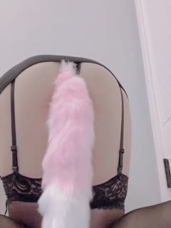 超美极品萌妹自慰潮吹喷尿. 超美极品萌妹自慰潮吹喷尿.