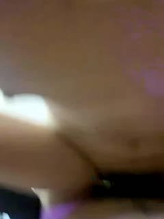 小资鸣喵王 黑丝女仆装骚货被无套爆操中出... 小资鸣喵王 黑丝女仆装骚货被无套爆操中出...