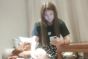 良家气息浓郁的小少妇,一把扯开内裤抠穴,白嫩听话口交卖力. 良家气息浓郁的小少妇,一把扯开内裤抠穴,白嫩听话口交卖力.